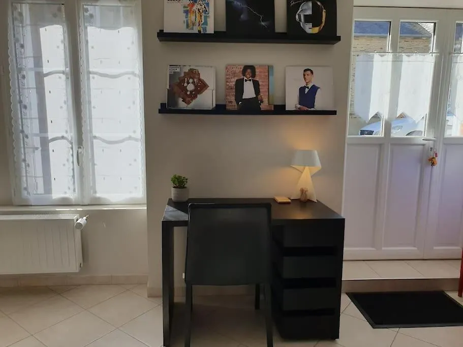 Holiday home Maison De Ville Situee A 8 Kms Du Mont St Michel Pontorson