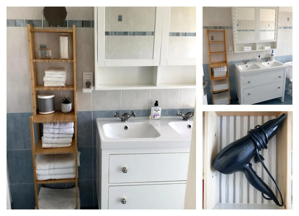 Holiday home Maison De Ville Situee A 8 Kms Du Mont St Michel Pontorson