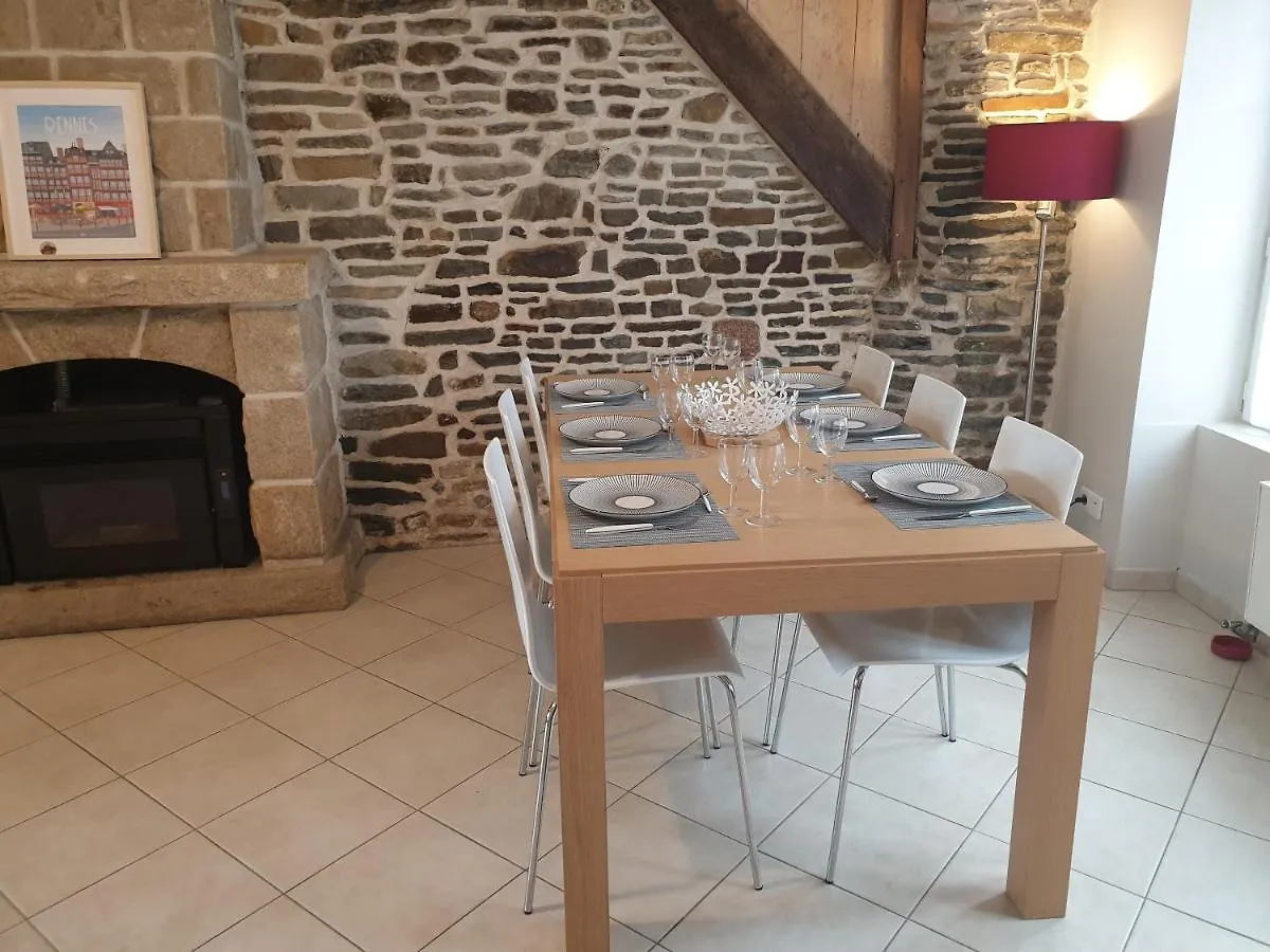 Maison De Ville Situee A 8 Kms Du Mont St Michel Pontorson 0*,  France