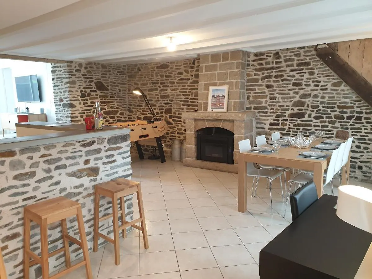 Maison De Ville Situee A 8 Kms Du Mont St Michel Pontorson 0*,