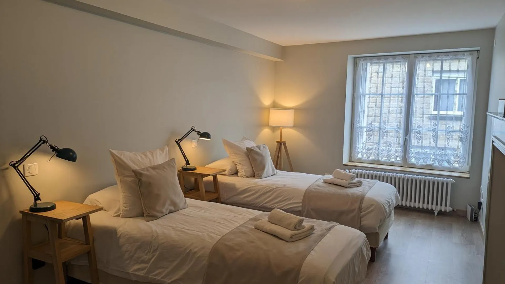 Holiday home Maison De Ville Situee A 8 Kms Du Mont St Michel Pontorson